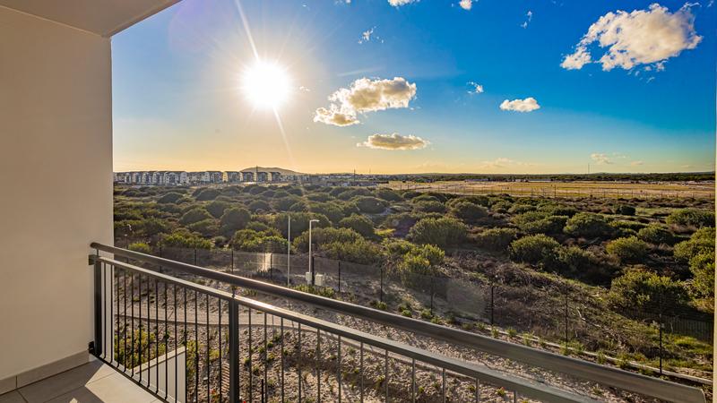 To Let 2 Bedroom Property for Rent in Sandown Western Cape